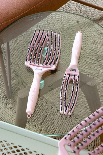 Olivia Garden Fingerbrush Combo Pastel Pink Medium