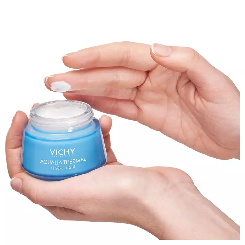 Vichy  Aqualia Thermal Moisturizing Light Cream