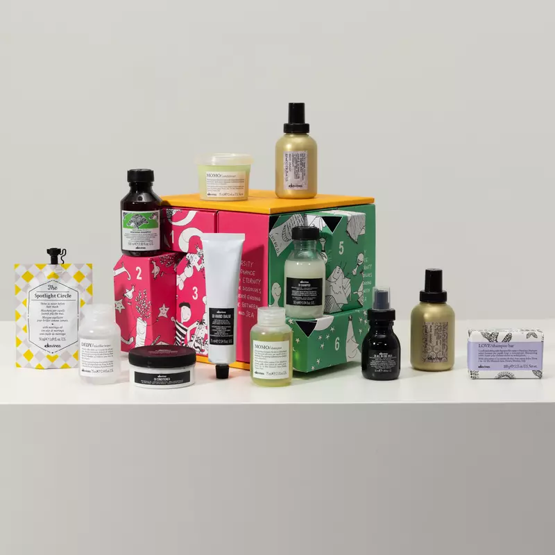 Davines  Advent Calendar 2024